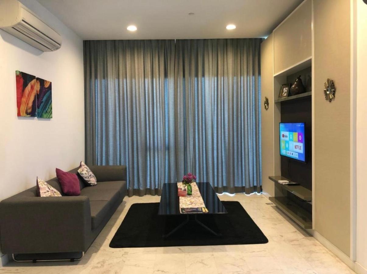 The Platinum Klcc By Home Stay Kuala Lumpur Bagian luar foto