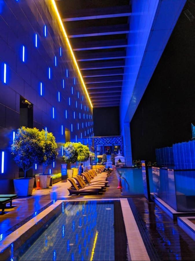 The Platinum Klcc By Home Stay Kuala Lumpur Bagian luar foto