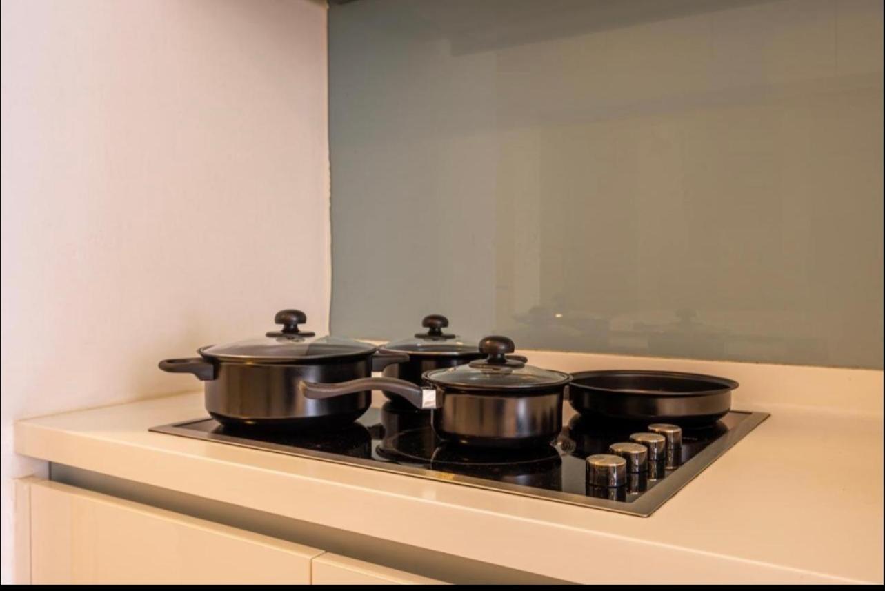 The Platinum Klcc By Home Stay Kuala Lumpur Bagian luar foto